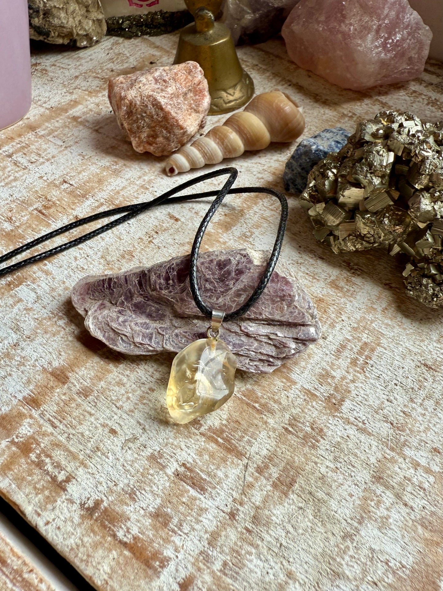 Collar de Citrino con cordon