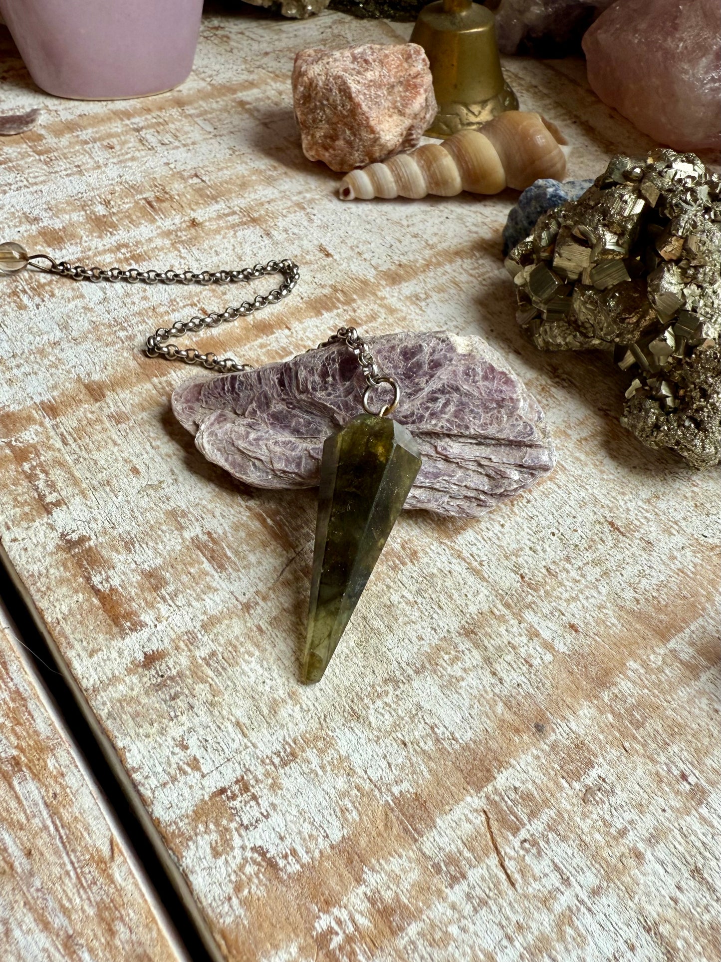 Pendulo de Labradorira