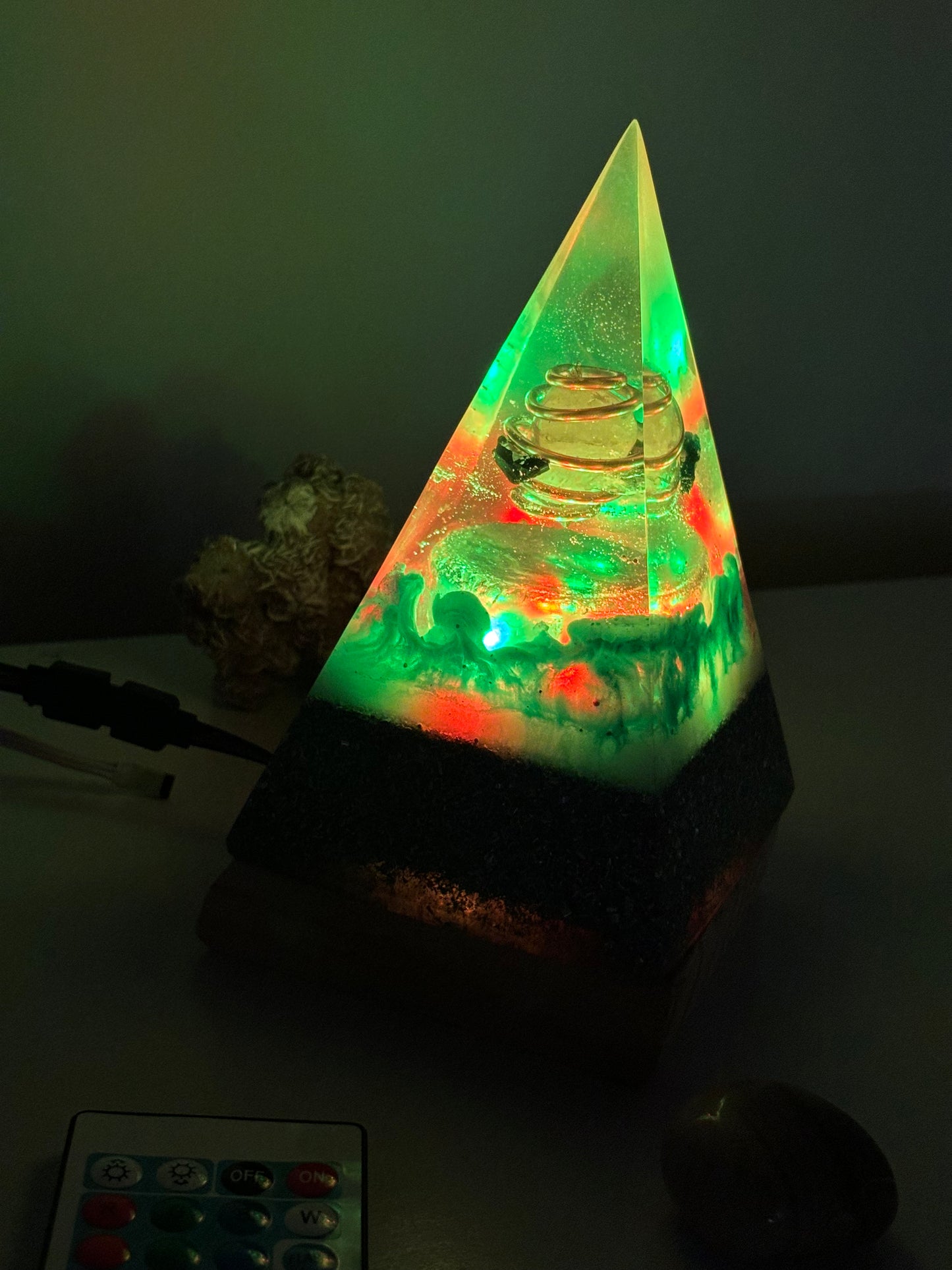 Lampara de Orgonita Nubian S